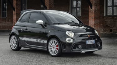 2021 Abarth 695 Esseesse